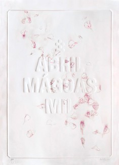Abril mágoas mil